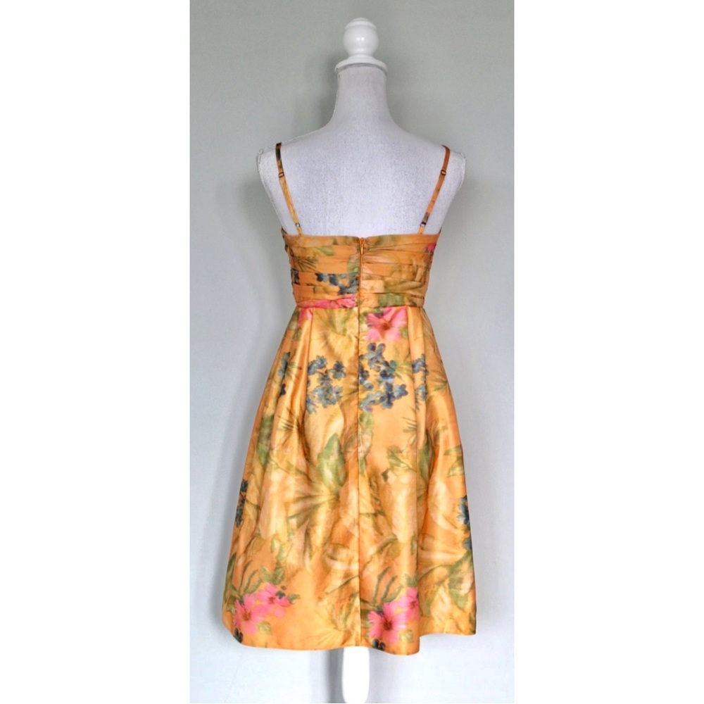 🌈 Gorgeous Floral Anthropologie Cocktail Dress - Picture 8 of 10
